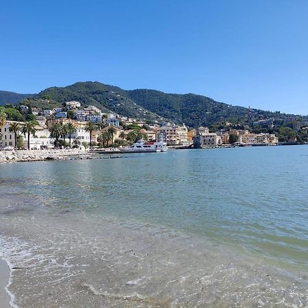 Edens House Con Parcheggio Privato Gratuito Apartment Rapallo Luaran gambar