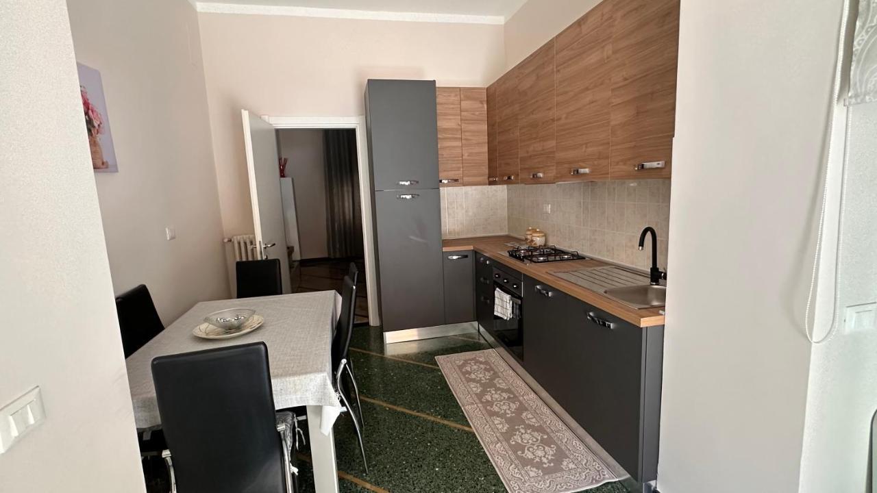 Edens House Con Parcheggio Privato Gratuito Apartment Rapallo Luaran gambar