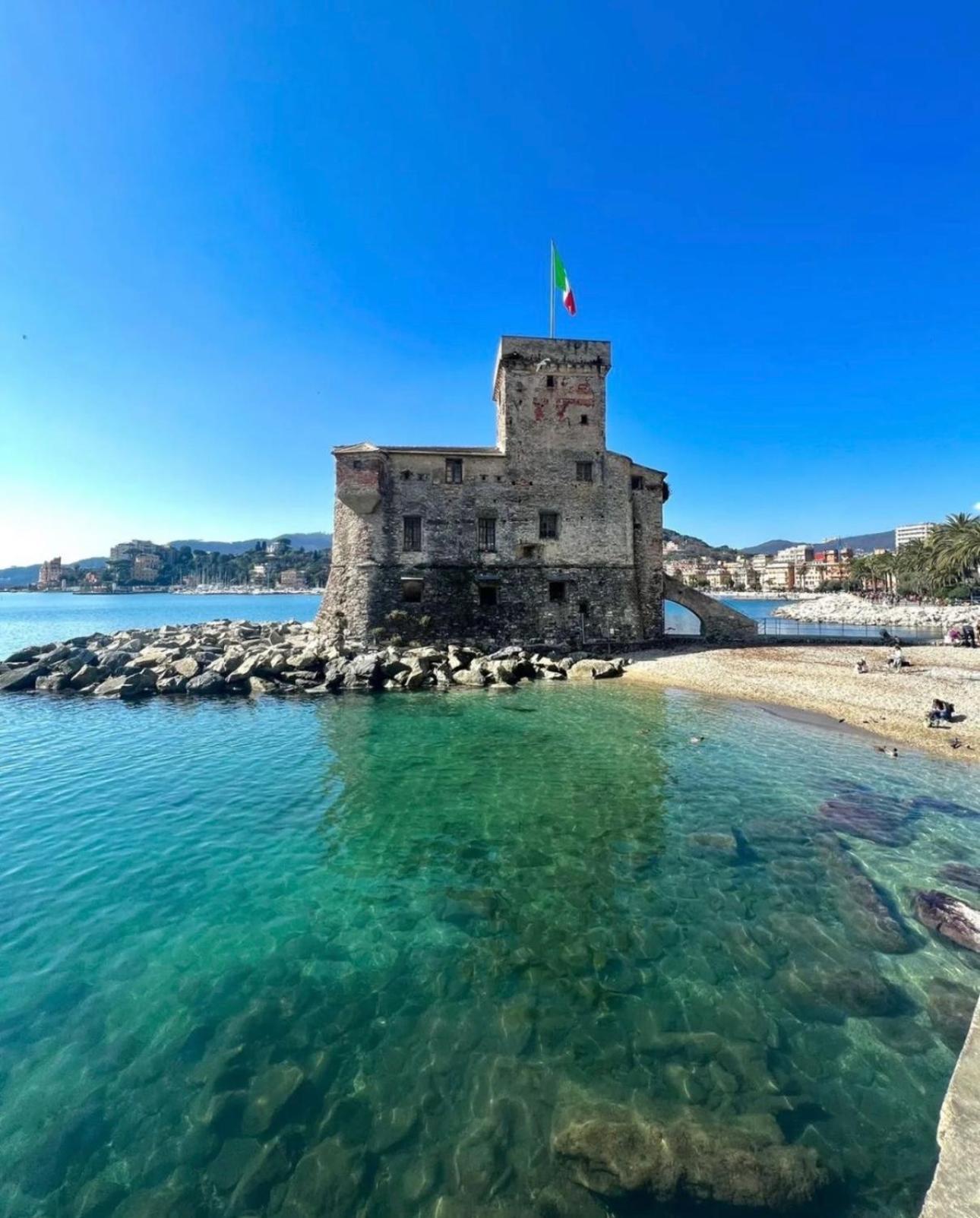 Edens House Con Parcheggio Privato Gratuito Apartment Rapallo Luaran gambar